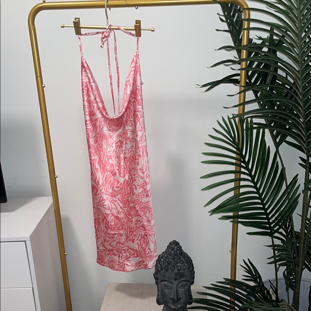 Pink and White Swirl Halter Backless Dress